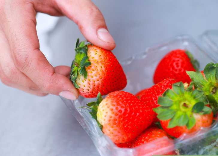 Jak ukládat čerstvé jahody v lednici