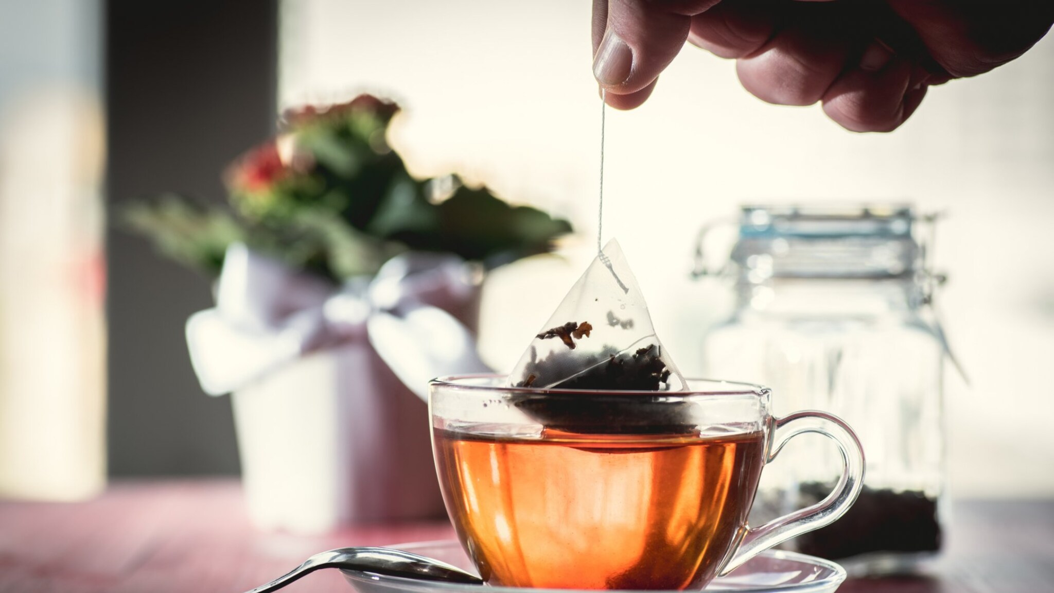 Jak správně vařit čaj v pytlích
