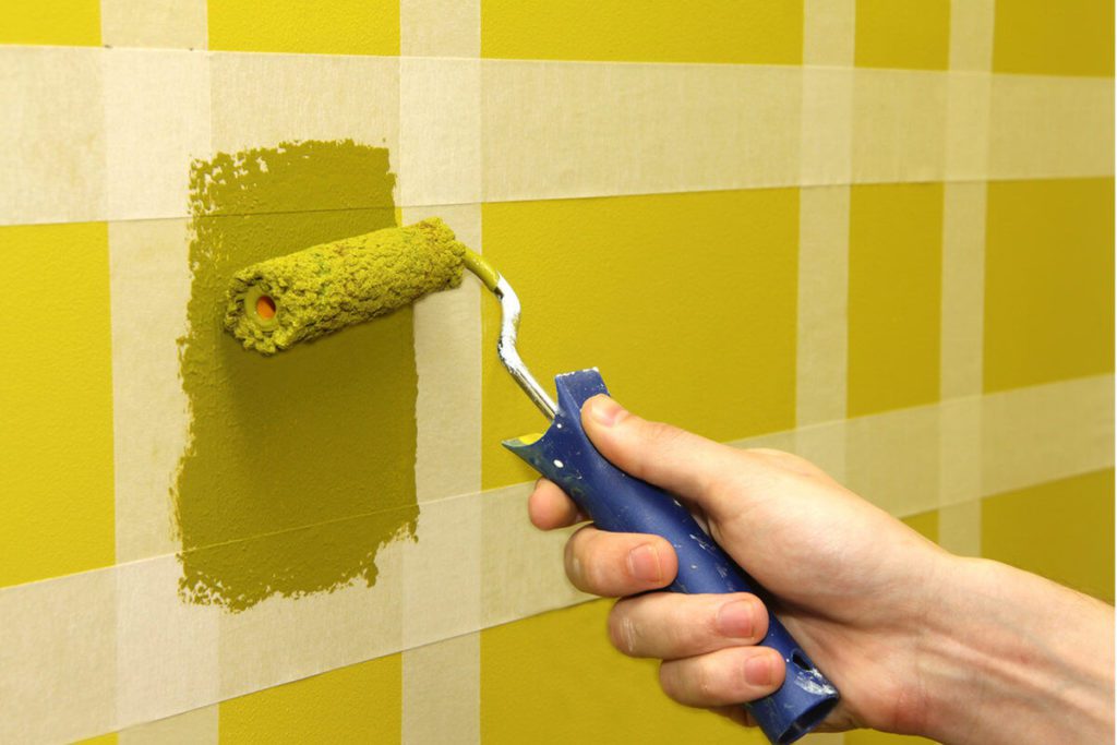 Jak vypočítat množství barvy potřebné pro malování stěn místnosti