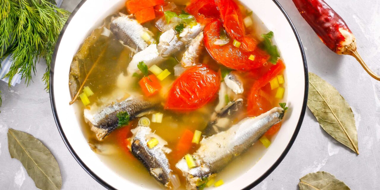 Rybí polévka se spratky a zeleninou: recept