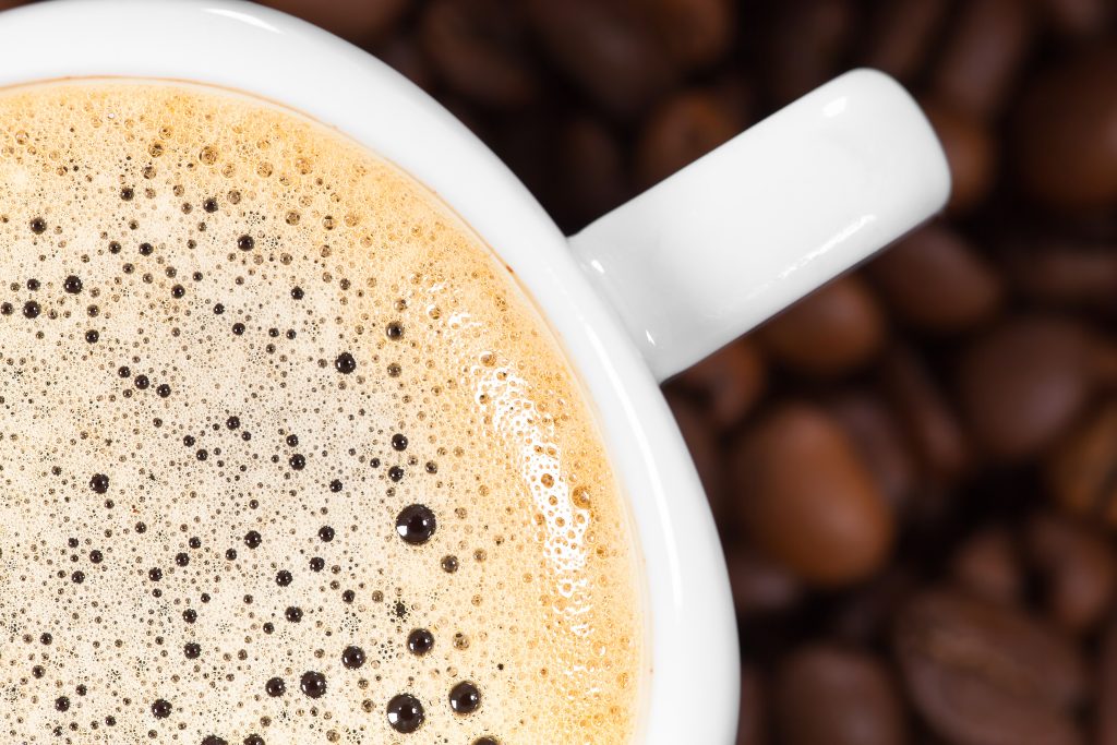 Co dělat s předávkováním kofeinu: Tipy Barista