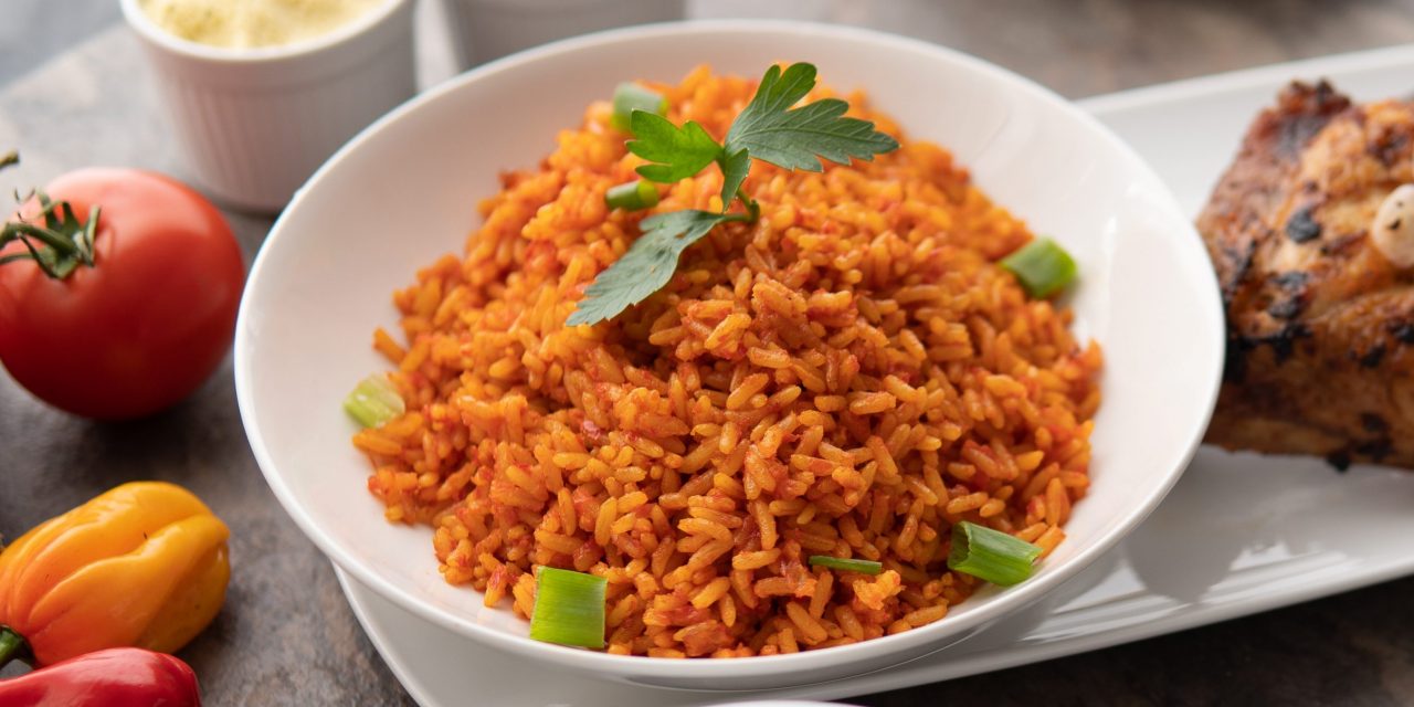 Jak vařit Jolof &#8211; kořeněná rýže v troubě. Nejlepší recept